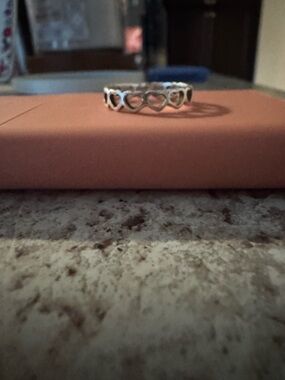 James Avery Silver Heart Link Ring